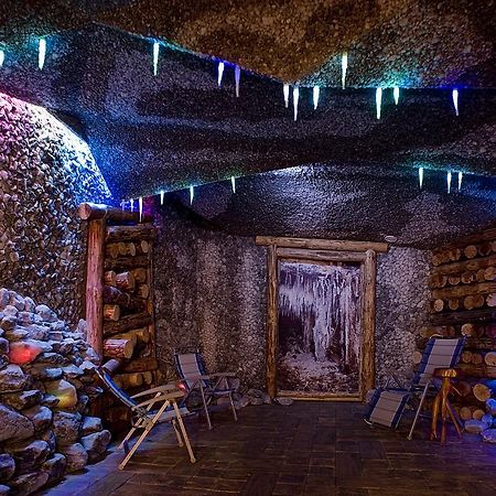 Hotel Sutoris Bochnia Kültér fotó
